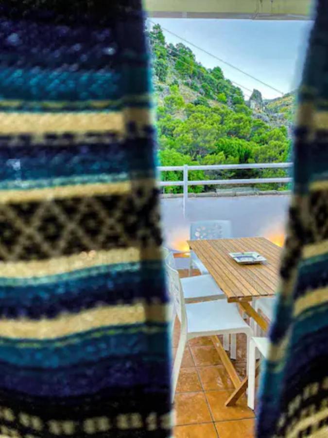 Grazalema - Casita La Calma - Increibles vistas, Climatización Frio-Calor, Wifi, Parking Vila Exterior foto